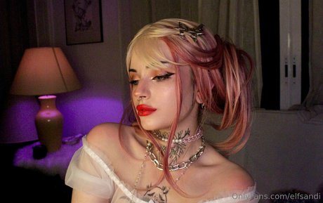 elfsandi beautiful actress photos