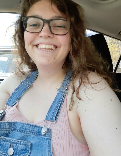 dollarstorejuice nudes model images