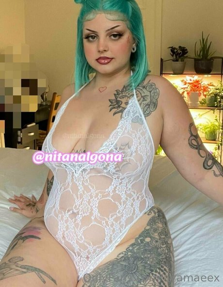 avamaeex nice actress photo