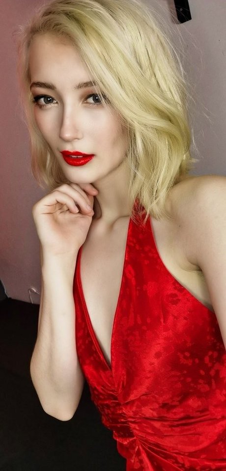 AnsoCosplay hd pornstar pic