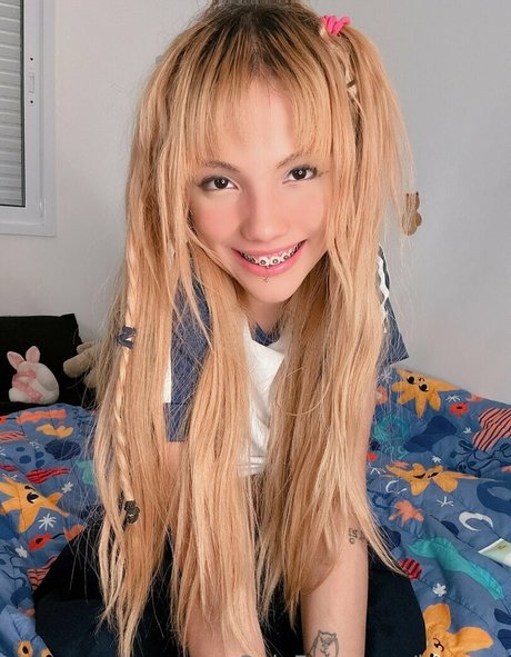 LoveLari pornstar best images