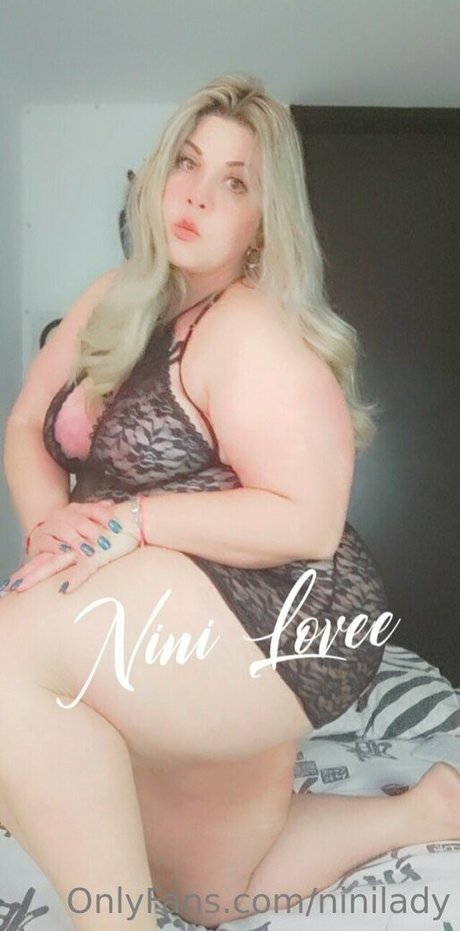 ninilady erotic model photo