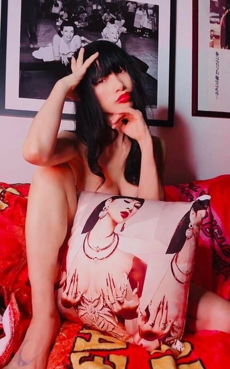 Bai Ling pretty star photos