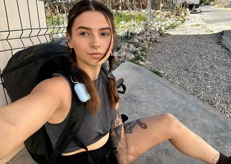 fitness ebony onlyfans hot picture