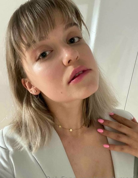 mariaholovko Profile pic