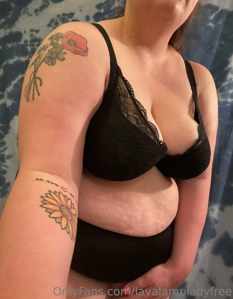 lavalampladyfree nudes star photos