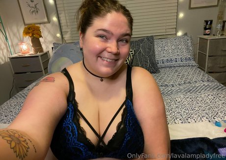 lavalampladyfree naked star pics