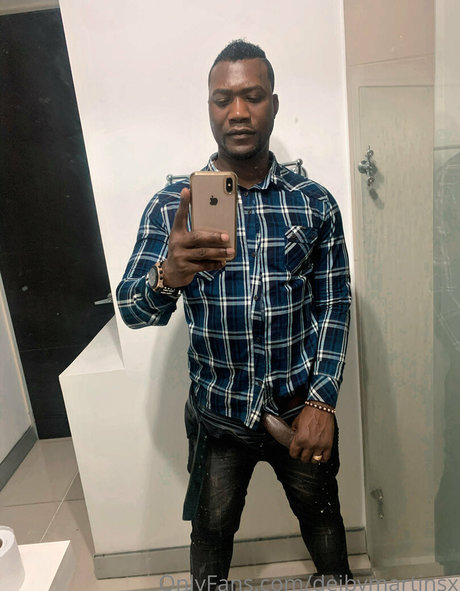 deibymartinsx nude model pictures