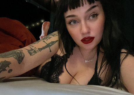 simppbizkit model sex pics