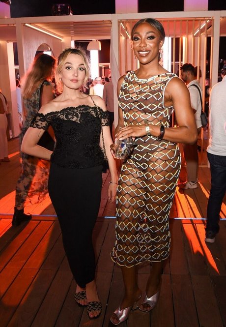 Ego Nwodim star naked picture