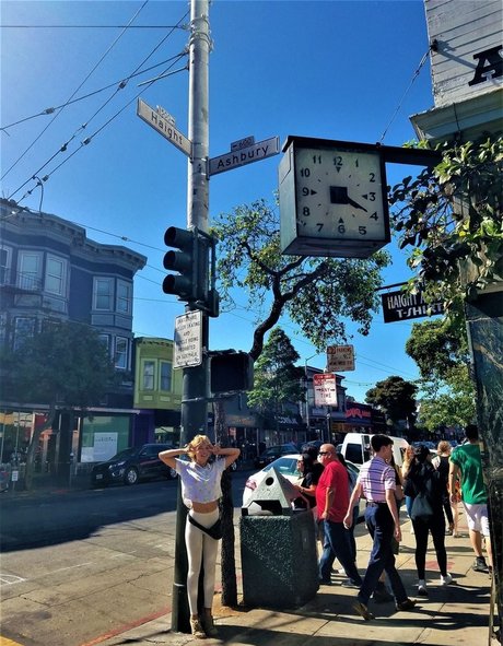 PixiePixelized model erotic image