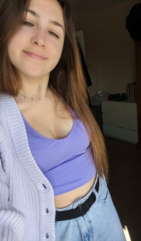 Ashton Matthews star high quality pic