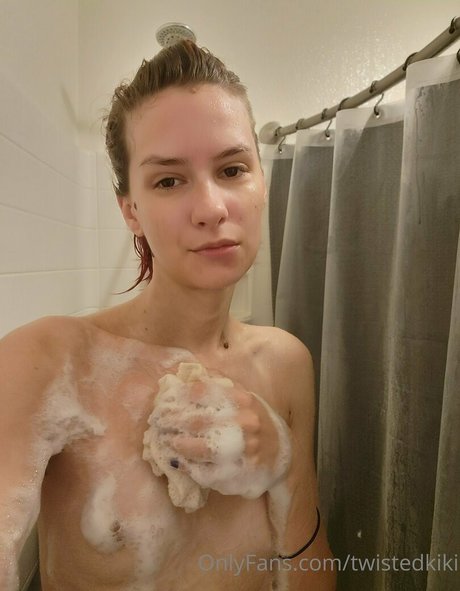 twistedkiki pornstar xxx archive