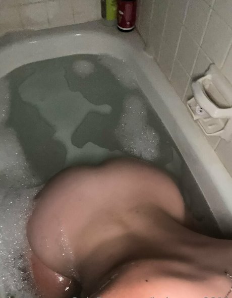 jade wes9811 free pornstar photo