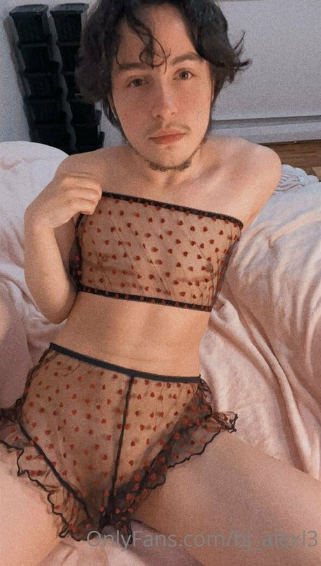 xox0kai0xox naked actress galleries