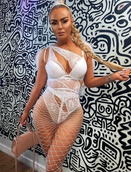 Mega Clarke perfect star gallery