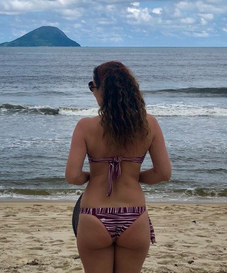 Regina Volpato model free pics