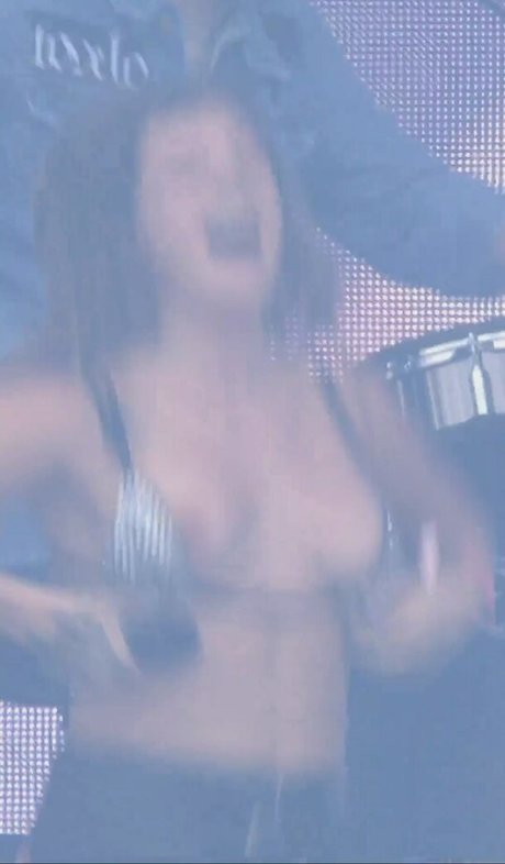 Tove Lo model hot galleries