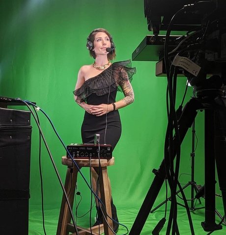 Soe Gschwind pornstar high quality gallery