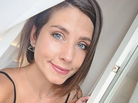 Soe Gschwind star sex archive