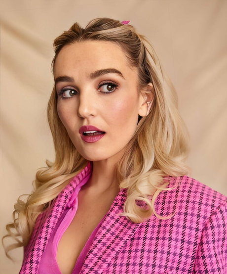 Chloe Fineman star best galleries