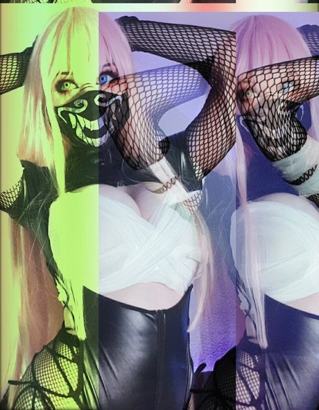 Miukadoo perfect model photos