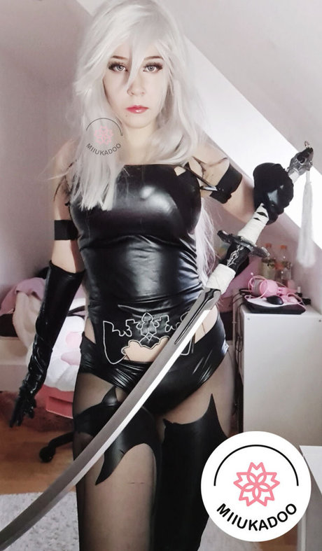 Miukadoo porn star img