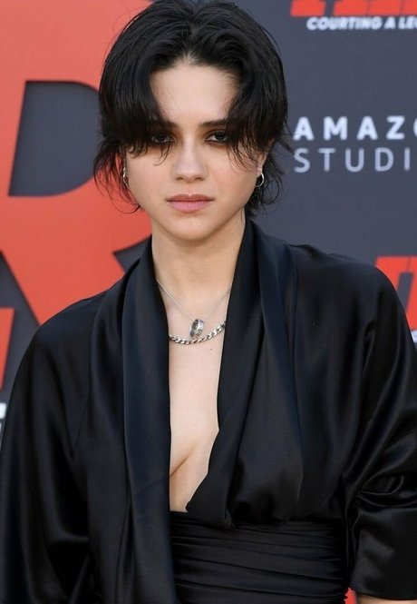 Sasha Calle star naked galleries