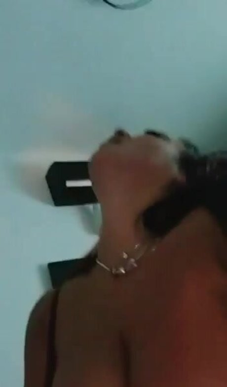 liatosh model sex photos