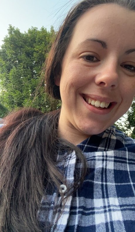 Miss Bb beautiful actress img