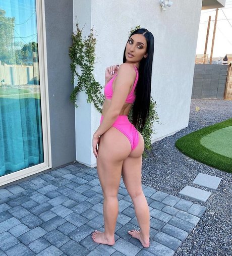 Niki Bianchini sexy model img