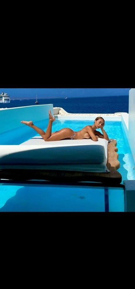 squirt teen onlyfans hot sexy image