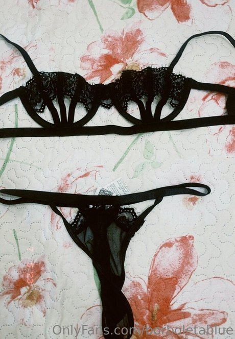 borboletablue model top photos