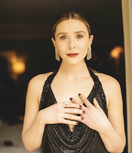 Elizabeth Olsen pretty actress image