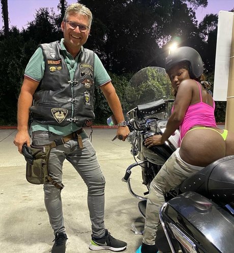 daleeshaa star adult galleries