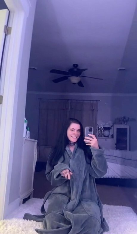 yourfavlittledemon art pornstar photo