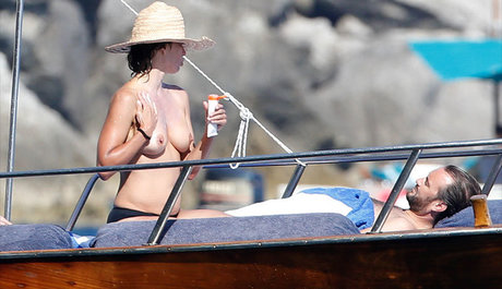 Sophie Marceau sexy star galleries