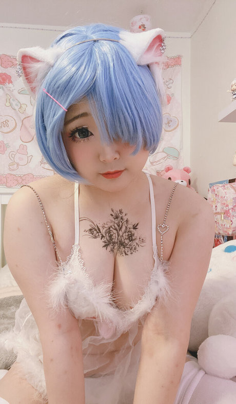 Donutskii beautiful actress photo