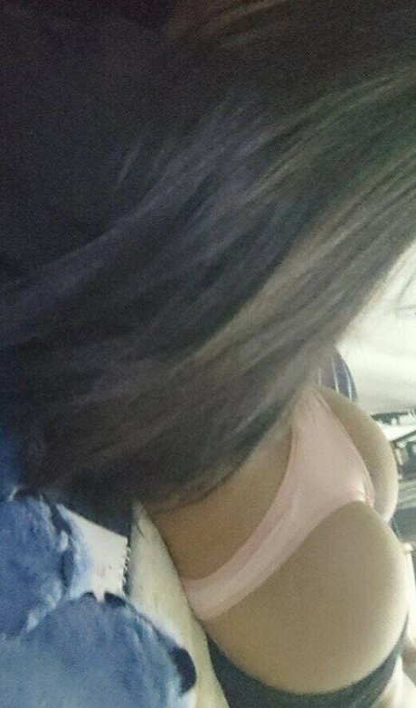 Guerreirinha model exclusive photo