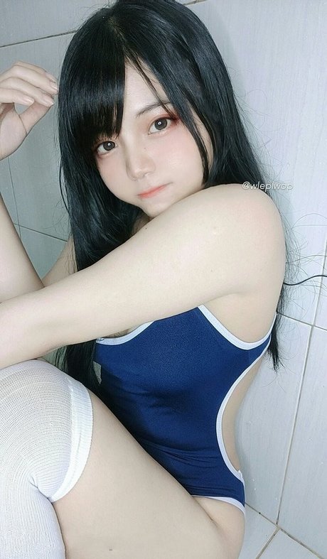 Angel Chan star naked picture