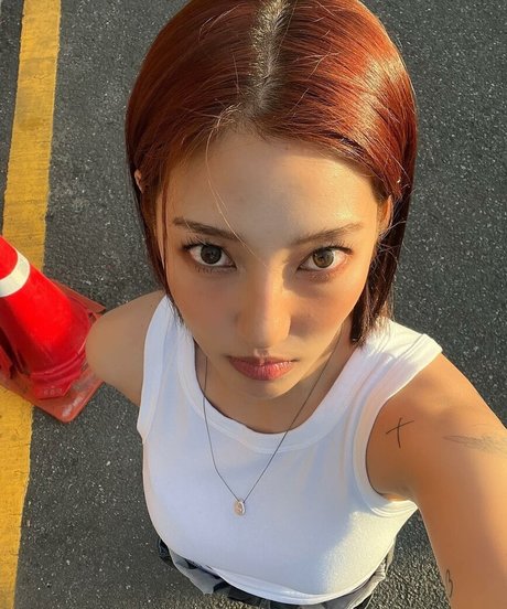 Jeon Jisu best model gallery