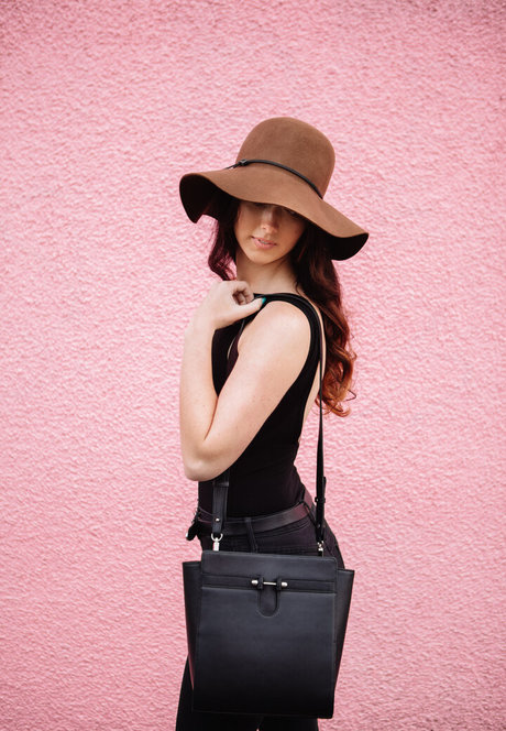 Holls8 sex model pics