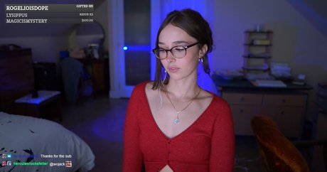 Holls8 sex actress gallery