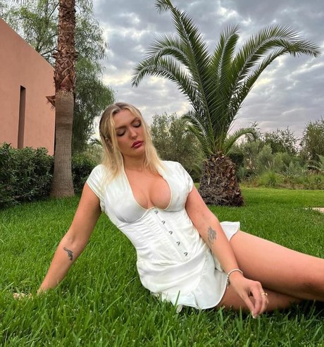 MillieT25 Profile pic