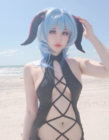 Jennybelly pornstar adult photos