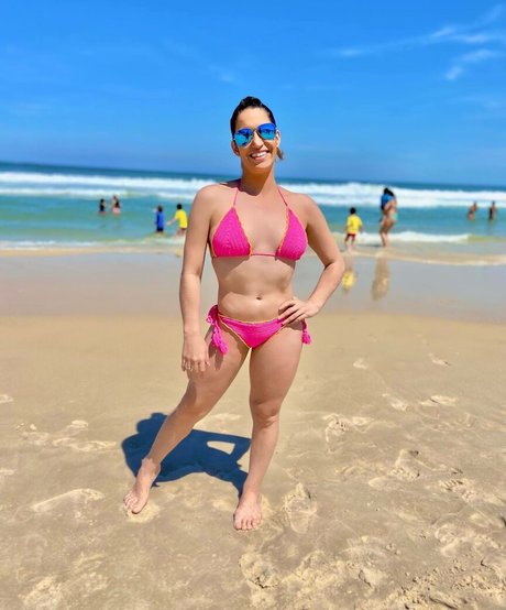 Daniele Hypolito model sex photo