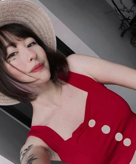 Julia Cristina nice model img