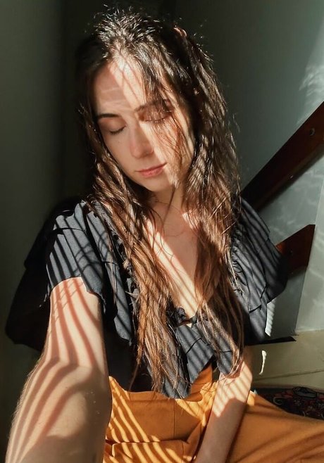 Doddleoddle porn actress image