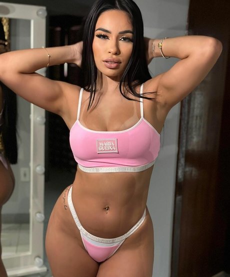 Larissa Nunes sex pornstar gallery