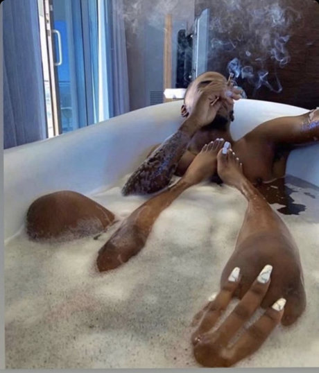 Hmu pornstar nude picture